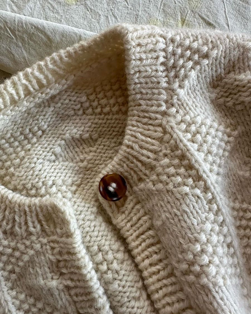 Detaljebillede af hvid Esther Jacket