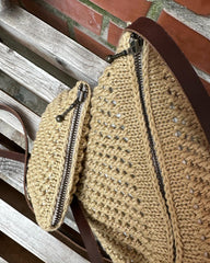 Naturfarvet Florence bag og purse med lynlås og mørk læderrem