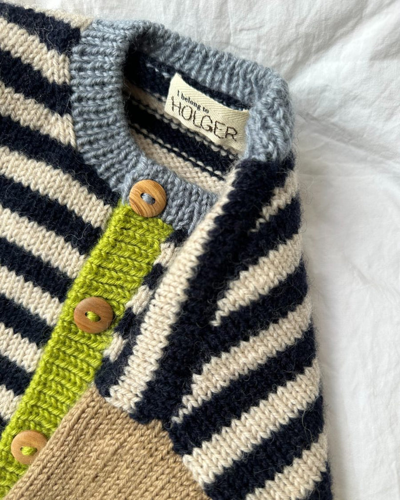 Closeup af flerfarvet Holger Cardigan