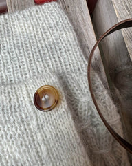 mørkebrun galalit knap på jenny jacket v-neck