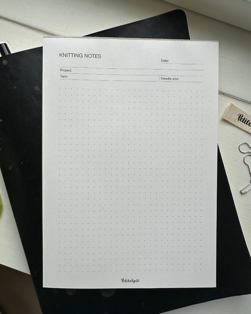 A5 hvid Petiteknit notesblok med bullets