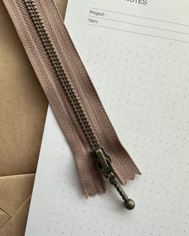 Zipper 35 cm - Hazelnut