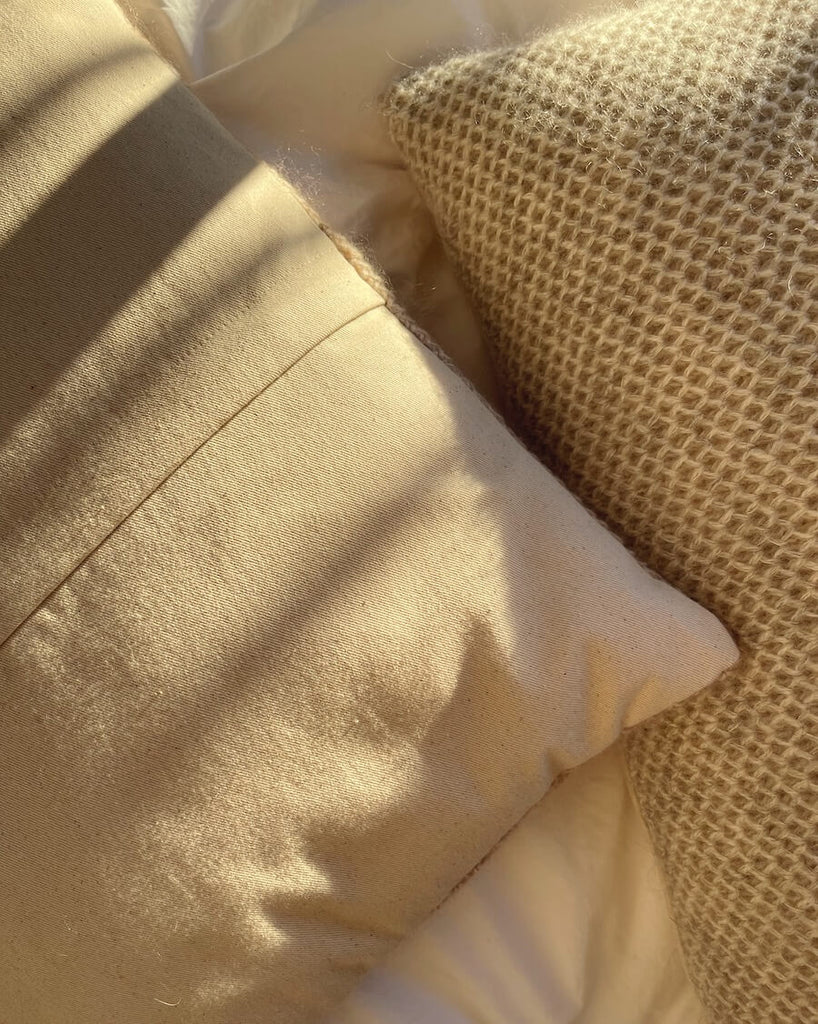 Lysegrå Honey Pillow 