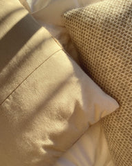 Honey pillow med bagbeklædning 50x50 